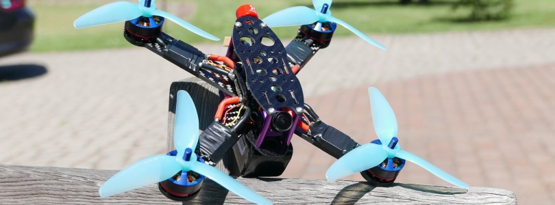 Jak zbudować Drona #4 Wraith32 V2, Runcam Micro Sparrow 2 Pro, OMNIBUS F4 Pro Corner, Garila, Eachine